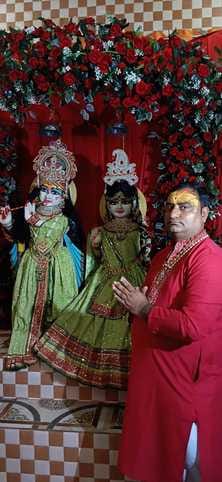 डिबाई के ग्लोबल किड्स प्ले स्कूल में राधा-कृष्ण बने बच्चे। स्रोत: संस्थान डिबाई के ग्लोबल किड्स प्ले स्कूल में राधा-कृष्ण बने बच्चे। स्रोत: संस्थान