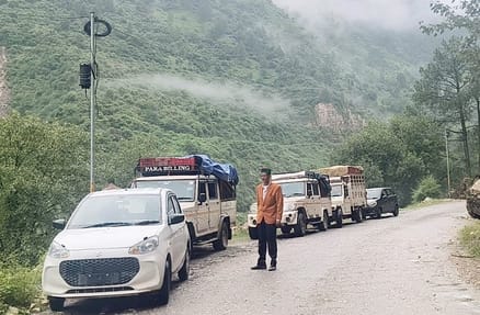 Bad Roads Are Testing The Gardeners - Kullu News - Kullu News:खराब सड़कें  ले रहीं बागवानों की परीक्षा