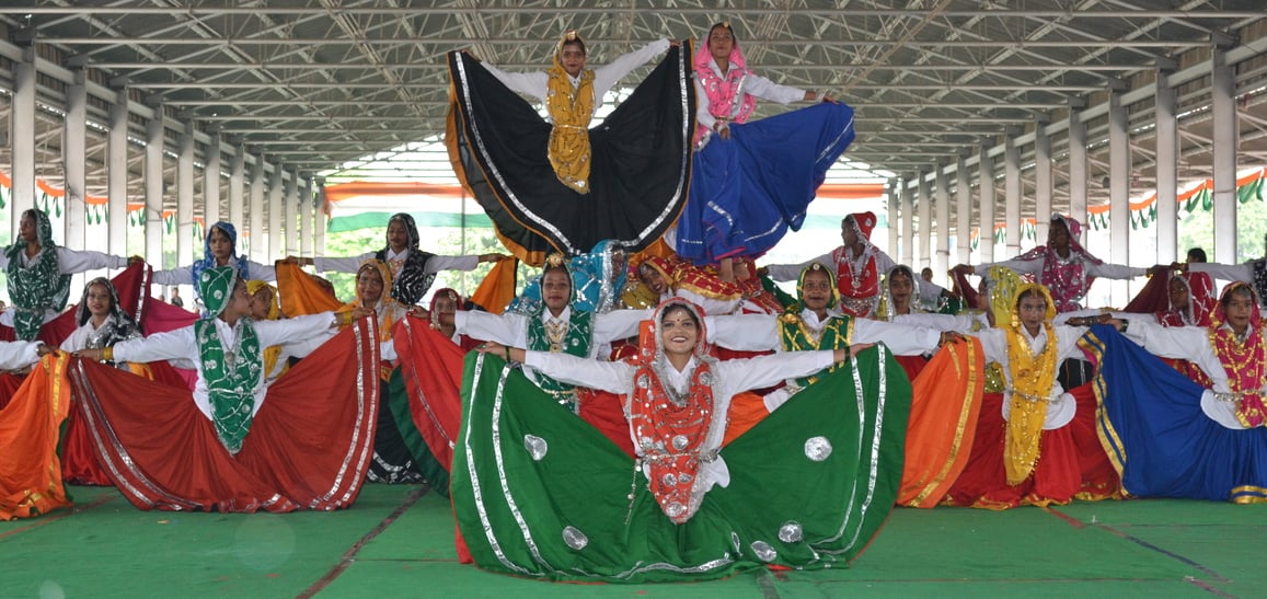 10.. .. ... नई अनाज मंडी में स्वतंत्रता दिवस पर आयोजित कार्यक्रम में अपनी प्रस्तुति देते दून इं 10.. .. ... नई अनाज मंडी में स्वतंत्रता दिवस पर आयोजित कार्यक्रम में अपनी प्रस्तुति देते दून इं