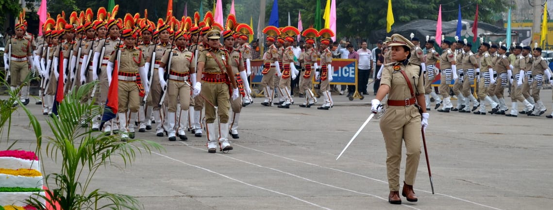 10.. .. ... नई अनाज मंडी में स्वतंत्रता दिवस पर आयोजित कार्यक्रम में अपनी प्रस्तुति देते दून इं 10.. .. ... नई अनाज मंडी में स्वतंत्रता दिवस पर आयोजित कार्यक्रम में अपनी प्रस्तुति देते दून इं