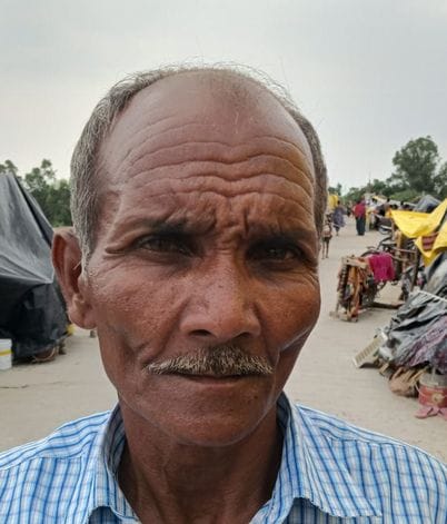 गांव तोफिया नगला में भरा बाढ़ का पानी । संवाद गांव तोफिया नगला में भरा बाढ़ का पानी । संवाद