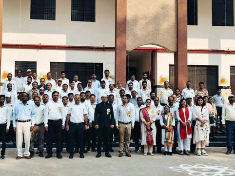 जलालाबाद मे तिरंगा यात्रा निकालते युवा। जलालाबाद मे तिरंगा यात्रा निकालते युवा।