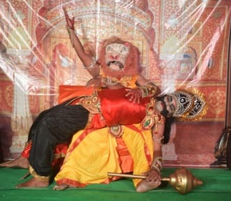 राधा गोविन्द मंडप में हुआ जन्माष्टमी के आयोजन में झूमते श्रद्धालु.......संवाद