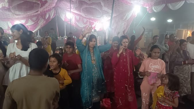 राधा कृष्ण शिव दुर्गा मंदिर परिसर डिडवीं में जन्माष्टमी मनाई। स्रोत : जागरूक पाठक