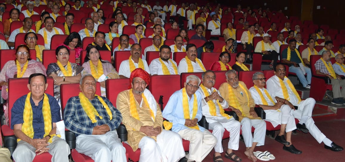 04... .. डा. मंगलसेन ऑडीटोरियम में भारतीय मुल्तानी परिमंडल महासभा की ओर से आयोजित कार्यक्रम में 04... .. डा. मंगलसेन ऑडीटोरियम में भारतीय मुल्तानी परिमंडल महासभा की ओर से आयोजित कार्यक्रम में