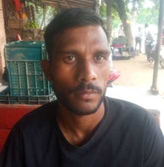 अहार क्षेत्र में गंगा का पानी भरने से सूखकर खराब होने लगी चारे की फसल। संवाद अहार क्षेत्र में गंगा का पानी भरने से सूखकर खराब होने लगी चारे की फसल। संवाद
