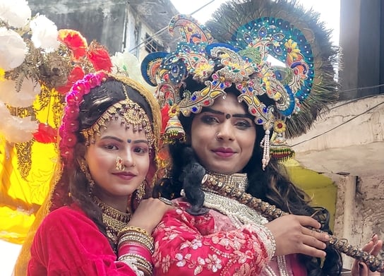 नगीना में रामडोल जुलूस में शामिल झांकी। संवाद