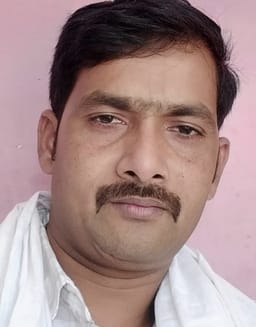 बेहजम ब्लॉक के धुमरा गांव के पास नीमगांव को जाने वाले मार्ग पर क्षतिग्रस्त पुलिया पर दीवार बनाक बेहजम ब्लॉक के धुमरा गांव के पास नीमगांव को जाने वाले मार्ग पर क्षतिग्रस्त पुलिया पर दीवार बनाक