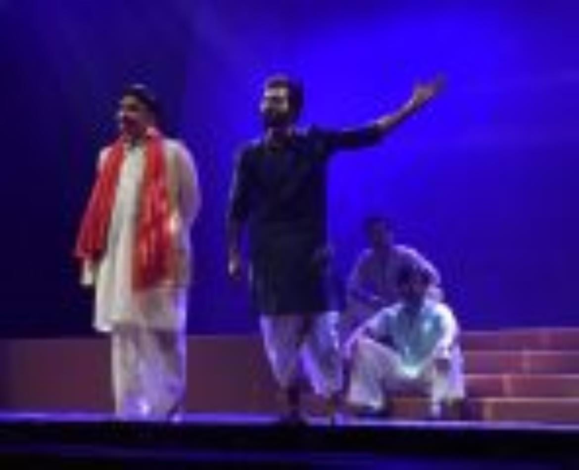 भारतेंदु नाट्य अकादमी के रंगमंडल की ओर से संगीत नाटक अकादमी में सोमवार को नाटक काकोरी एक्शन का भारतेंदु नाट्य अकादमी के रंगमंडल की ओर से संगीत नाटक अकादमी में सोमवार को नाटक काकोरी एक्शन का