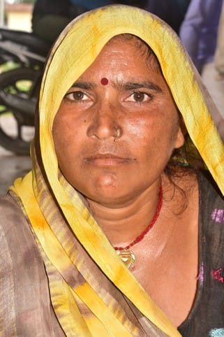 फोटो 15- बांदा टांडा हाईवे पर मंडी समिति के सामने हाईवे पर जाम लगाए किसान।-संवाद फोटो 15- बांदा टांडा हाईवे पर मंडी समिति के सामने हाईवे पर जाम लगाए किसान।-संवाद