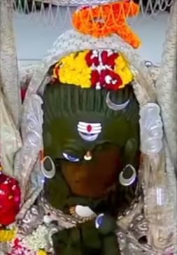ऐसे गिरा श्रृंगार