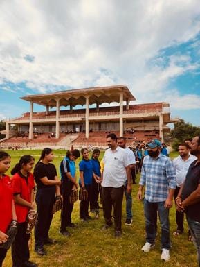शहर में खेल मुकाबले में प्रतिभाग क रते हुए खिलाड़ी। विभाग शहर में खेल मुकाबले में प्रतिभाग क रते हुए खिलाड़ी। विभाग