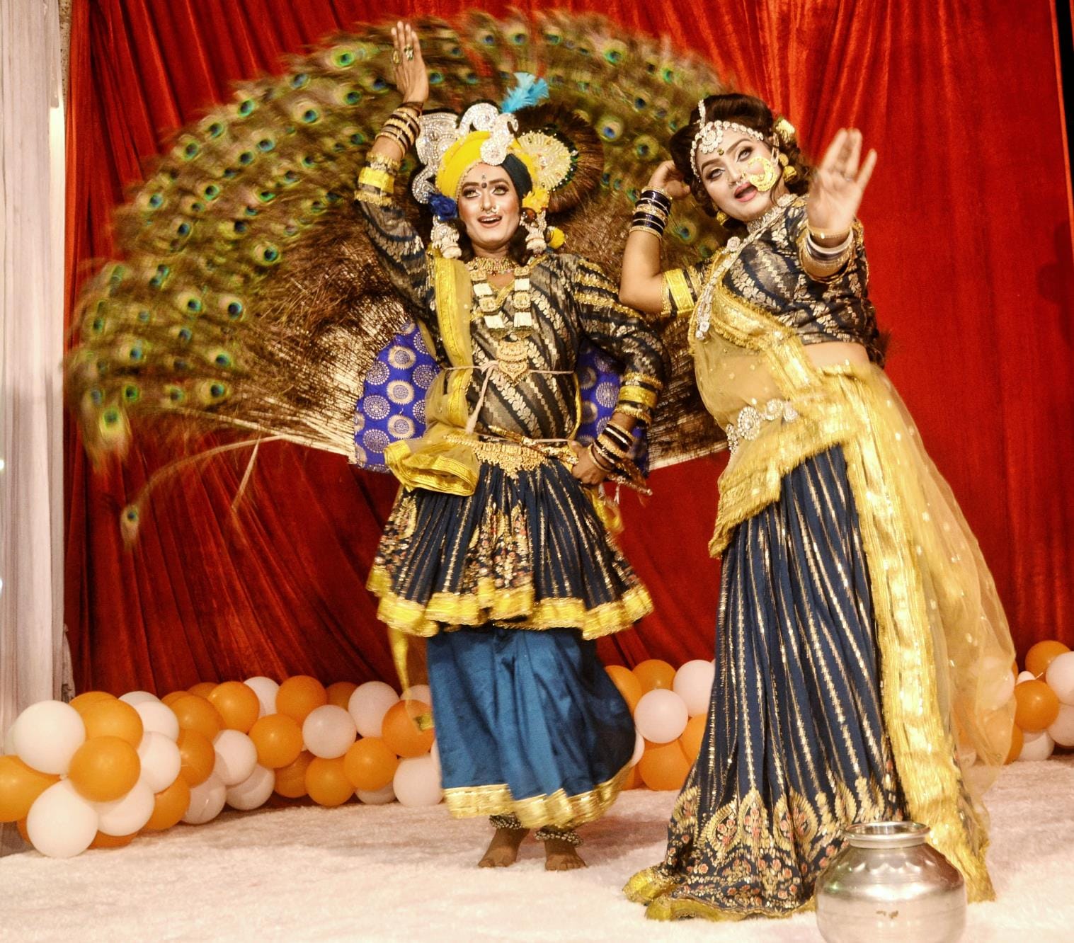डिप्टी सीएम और उनकी पत्नी ने की श्रीकृष्ण की अराधना
