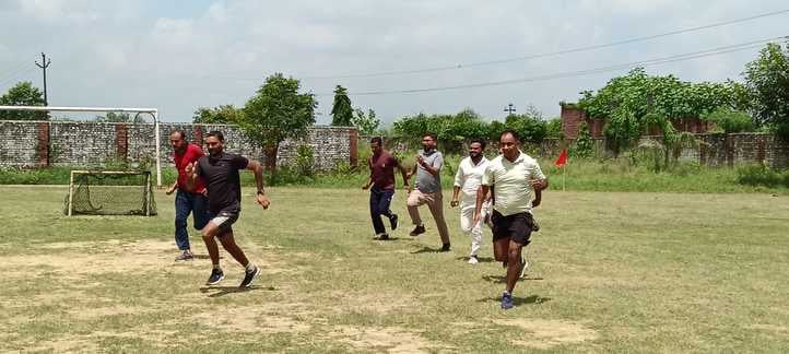 डॉ.सुदामा प्रसाद विद्यास्थली में खेलकूद में हिस्सा लेते प्रतिभागी। स्रोत: खेल विभाग