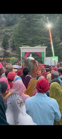 मचैल दरबार पहुंची पवित्र छड़ी