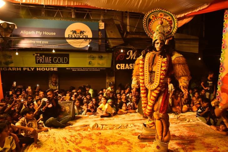 मित्तल परिवार की ओर से न्यू गणेशगंज में छठी उत्सव धूमधाम से मनाया गया।