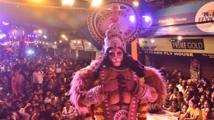 मित्तल परिवार की ओर से न्यू गणेशगंज में छठी उत्सव धूमधाम से मनाया गया।