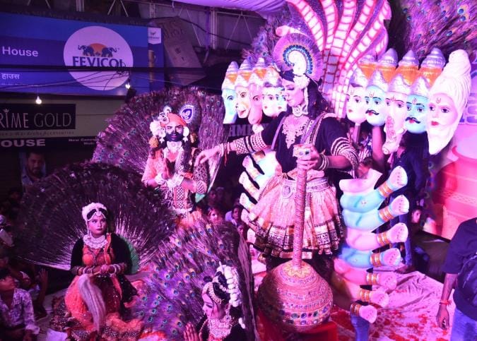 मित्तल परिवार की ओर से न्यू गणेशगंज में छठी उत्सव धूमधाम से मनाया गया।