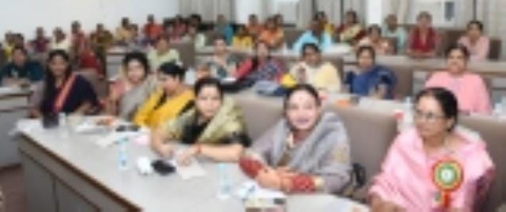 विश्वमंगल्या सभा एवं सहकार भारती के संयुक्त तत्वावधान में इंदिरानगर स्थित आईसीसीएमआरटी सभागार म विश्वमंगल्या सभा एवं सहकार भारती के संयुक्त तत्वावधान में इंदिरानगर स्थित आईसीसीएमआरटी सभागार म