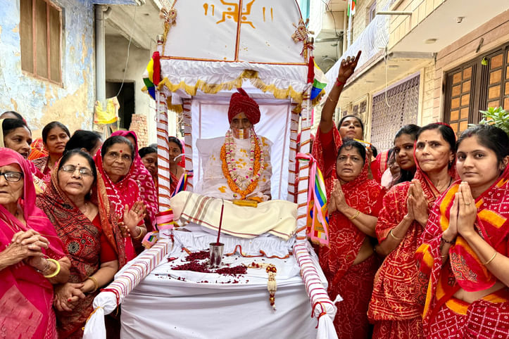बाड़मेर में 84 वर्षीय बुजुर्ग वकील ने लिया संथारा