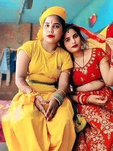 पलिया के प्रेम मंदिर में सजी राधा-कृष्ण की झांकी। संवाद पलिया के प्रेम मंदिर में सजी राधा-कृष्ण की झांकी। संवाद