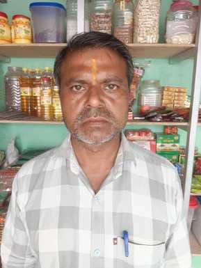 अभियान ..... हसनपुर लुहारी में बस स्टैंड पर गड्ढे के बीच से जाते लोग । संवाद अभियान ..... हसनपुर लुहारी में बस स्टैंड पर गड्ढे के बीच से जाते लोग । संवाद