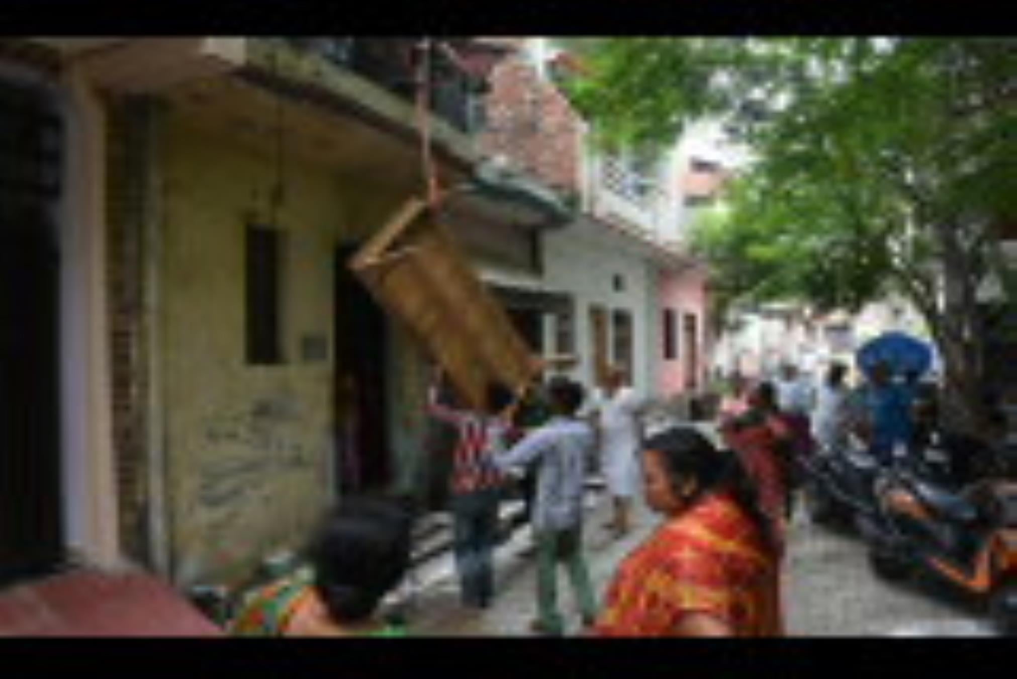 जानकीपुरम निवासी डायरिया से पीड़ित राजेश कौशल ने शनिवार को दम तोड़ दिया। इससे उनके परिवारीजन का जानकीपुरम निवासी डायरिया से पीड़ित राजेश कौशल ने शनिवार को दम तोड़ दिया। इससे उनके परिवारीजन का