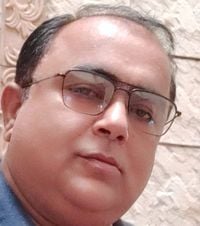 नवनीत गुप्ता शोंटू, जिलाध्यक्ष उद्योग व्यापार प्रतिनिधि मंडल उत्तर प्रदेश। नवनीत गुप्ता शोंटू, जिलाध्यक्ष उद्योग व्यापार प्रतिनिधि मंडल उत्तर प्रदेश।