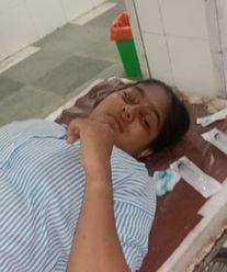 रोहतक स्थित महावीर पार्क के पास हुए सड़क हादसे के बाद जांच करती पुलिस की टीम। संवाद