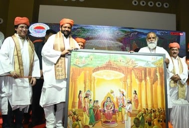 कुरुक्षेत्र। गीता ज्ञान संस्थानम में आयोजित कार्यक्रम को संबोधित करते मुख्यमंत्री नायब  सैनी। स