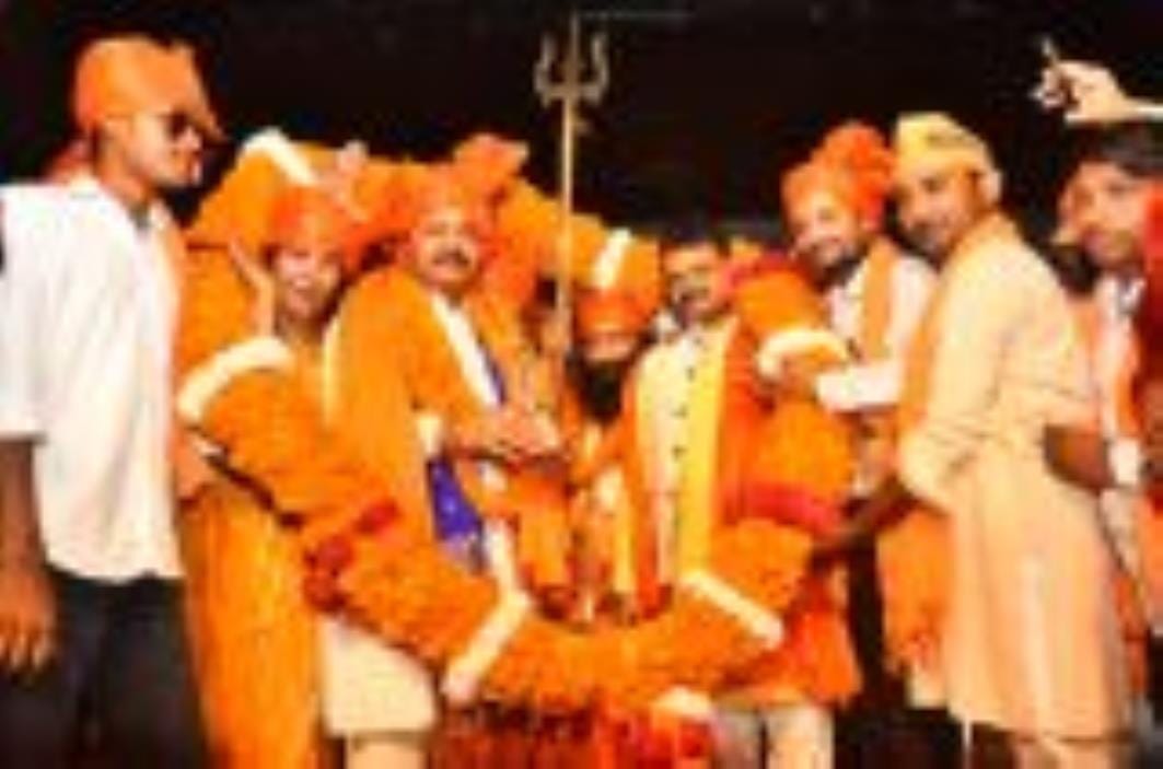 अखंड आर्यावर्त आर्य त्रिदंडी महासभा का द्वितीय स्थापना दिवस और राष्ट्रीय अधिवेशन सोमवार को कैसर अखंड आर्यावर्त आर्य त्रिदंडी महासभा का द्वितीय स्थापना दिवस और राष्ट्रीय अधिवेशन सोमवार को कैसर