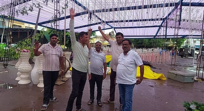 26जेएनडी38-अष्टधातु से बनी गणपति महाराज की प्रतिमा। संवाद 26जेएनडी38-अष्टधातु से बनी गणपति महाराज की प्रतिमा। संवाद