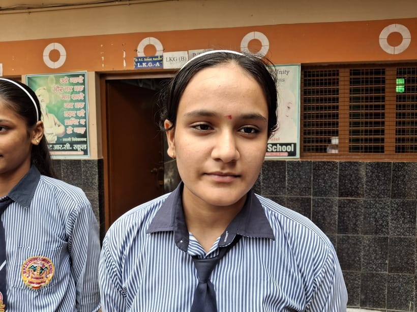 कैराना में स्कूल के छात्र-छात्राएं कीचड़ और गंदे पानी के बीच से होकर गुजरने को मजबूर समाचार से स कैराना में स्कूल के छात्र-छात्राएं कीचड़ और गंदे पानी के बीच से होकर गुजरने को मजबूर समाचार से स