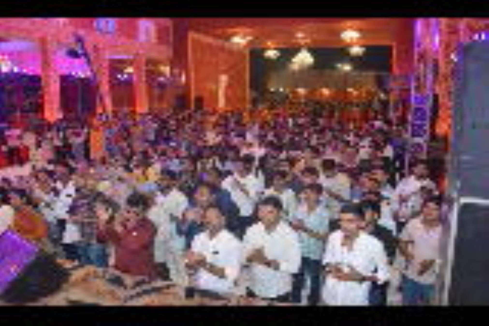 राजधानी में गणेश उत्सव का उल्लास बुधवार से छा गया। विभिन्न पंडालों में मनौती के राजा विराजे। 