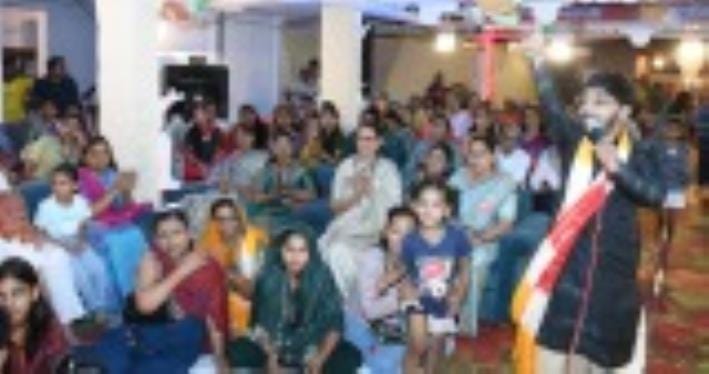 राजधानी में गणेश उत्सव का उल्लास बुधवार से छा गया। विभिन्न पंडालों में मनौती के राजा विराजे। 