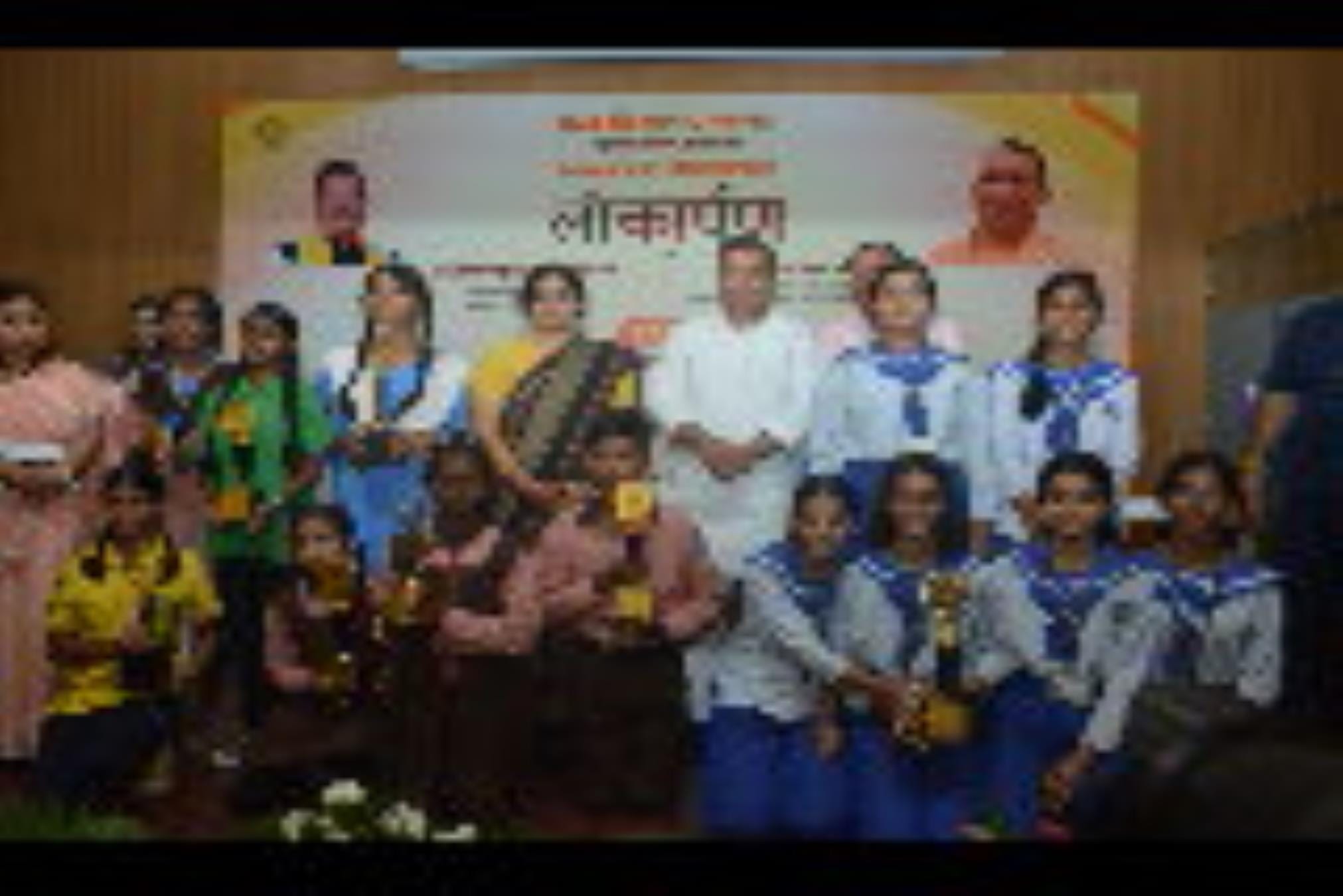 राज्य संग्रहालय से बुधवार को पर्यटन मंत्री जयवीर सिंह ने लखनऊ और राजकीय संग्रहालय मथुरा के 360 राज्य संग्रहालय से बुधवार को पर्यटन मंत्री जयवीर सिंह ने लखनऊ और राजकीय संग्रहालय मथुरा के 360