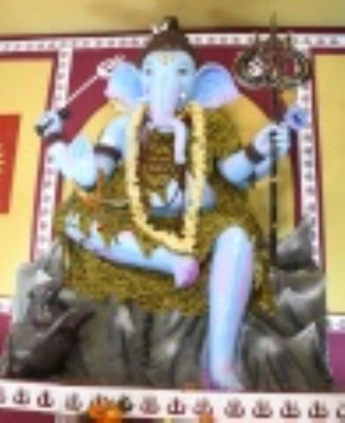 बृहस्पतिवार को शहर के पंडालों में भक्तिभाव और उमंग का अद्भुत संगम देखने को मिला। बृहस्पतिवार को शहर के पंडालों में भक्तिभाव और उमंग का अद्भुत संगम देखने को मिला।