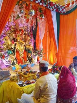 गणेश उत्सव के तीसरे दिन शहर के पंडालों में हुआ भगवान गणेश का विधि विधान से पूजन। स्वयं