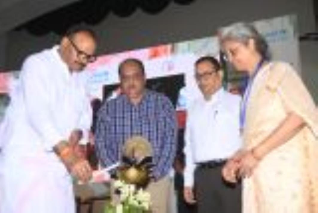 जीआई में हुई कार्यशाला व प्रशिक्षण कार्यक्रम में डिप्टी सीएम ब्रजेश पाठक। जीआई में हुई कार्यशाला व प्रशिक्षण कार्यक्रम में डिप्टी सीएम ब्रजेश पाठक।