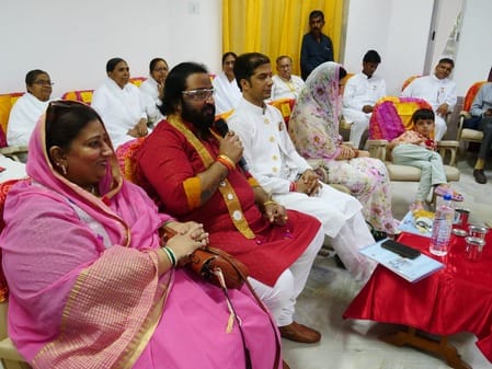 सिरोही। ब्रह्माकुमारी संस्थान में रॉयल फैमिली स्प्रीचुअल रिट्रीट के  दूसरे दिन विभिन्न कार्यक्र