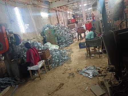 35. अयोध्या मार्ग पर स्थित कॉपी बनाने का कारखाना। स्रोत विभाग 35. अयोध्या मार्ग पर स्थित कॉपी बनाने का कारखाना। स्रोत विभाग