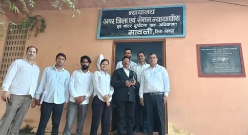आरोपी पति पत्नी को हर रोज शारारिक ताने भी मारता था।