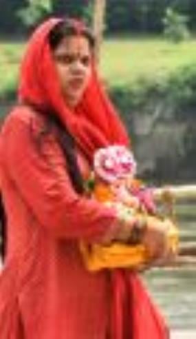 झूलेलालघाट, कुड़ियाघाट और खाटू श्याम मंदिर घाट पर सुबह से ही विसर्जन शुरू हो गया जो शाम तक जारी