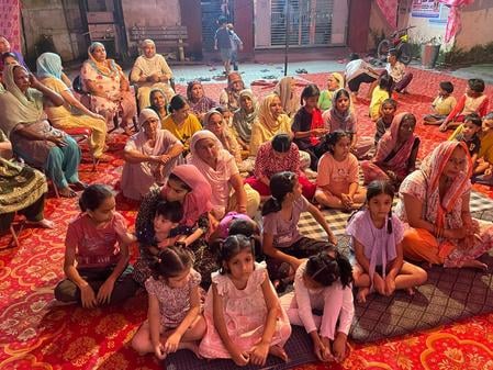 सेक्टर 15 के शिव मंदिर में विराजमान गणपति बप्पा। संवाद