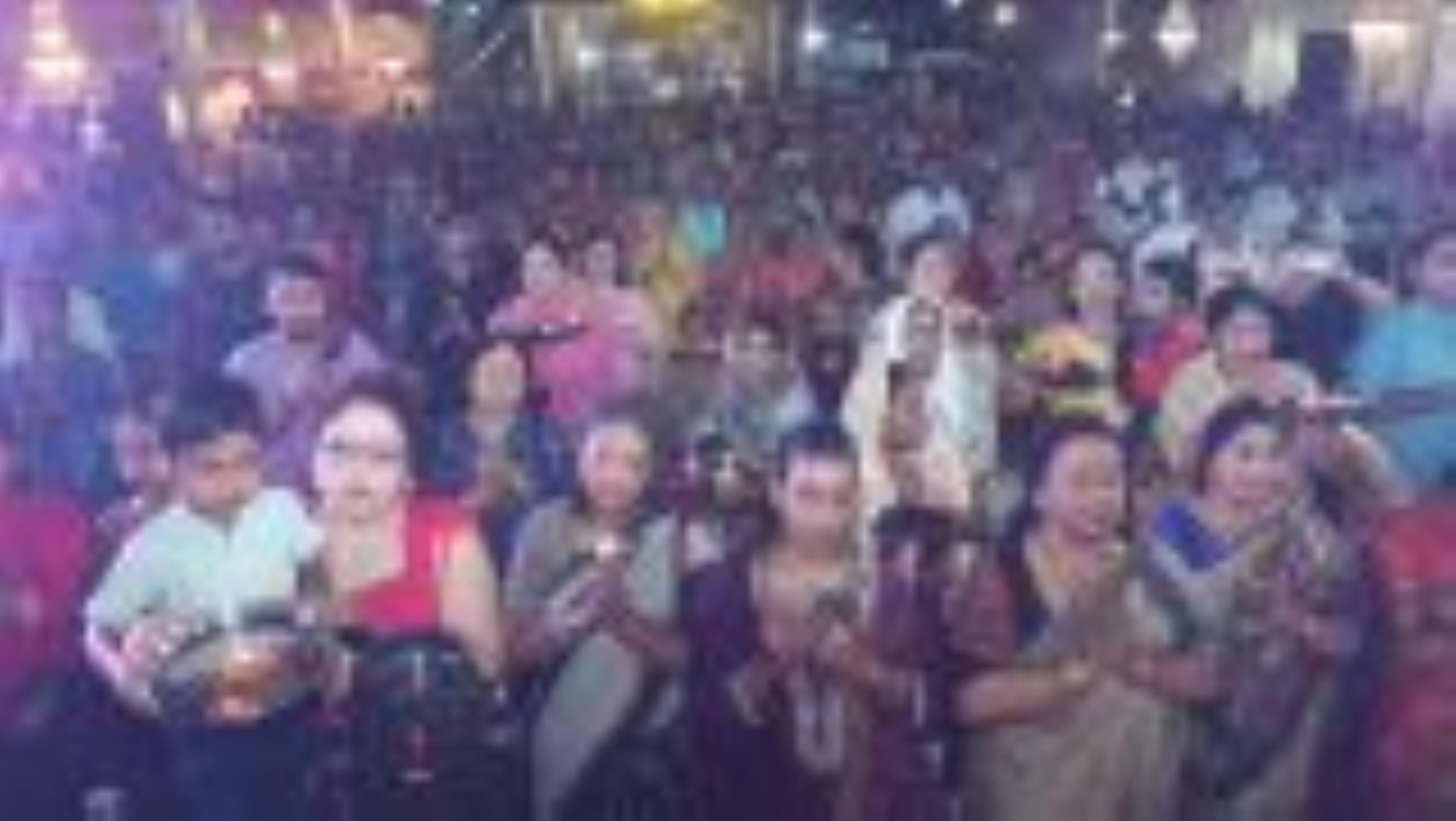 शुक्रवार को गणपति के विधि-विधान से पूजन और आरती के साथ ही शाम को सांस्कृतिक कार्यक्रमों का आयोज शुक्रवार को गणपति के विधि-विधान से पूजन और आरती के साथ ही शाम को सांस्कृतिक कार्यक्रमों का आयोज