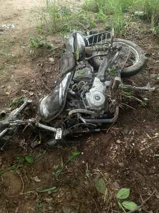 मृतक पति-पत्नी के साथ उनकी बेटी व बेटे का पुराना चित्र ,स्त्रोत फाइल फोटो मृतक पति-पत्नी के साथ उनकी बेटी व बेटे का पुराना चित्र ,स्त्रोत फाइल फोटो