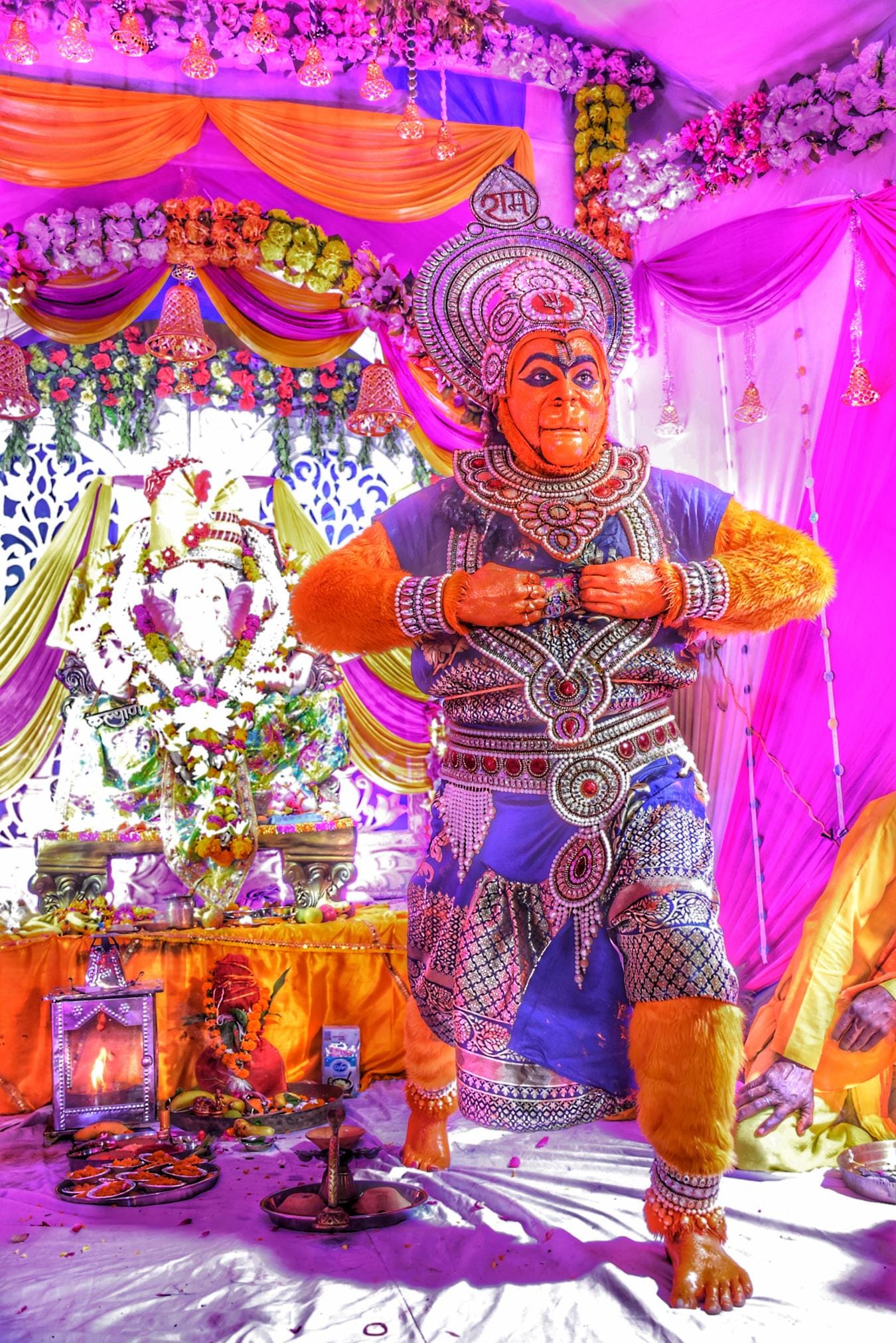 शनिवार को विभिन्न पंडालों में गणपति की विधि-विधान से पूजा, आरती और सांस्कृतिक कार्यक्रमों का आय शनिवार को विभिन्न पंडालों में गणपति की विधि-विधान से पूजा, आरती और सांस्कृतिक कार्यक्रमों का आय