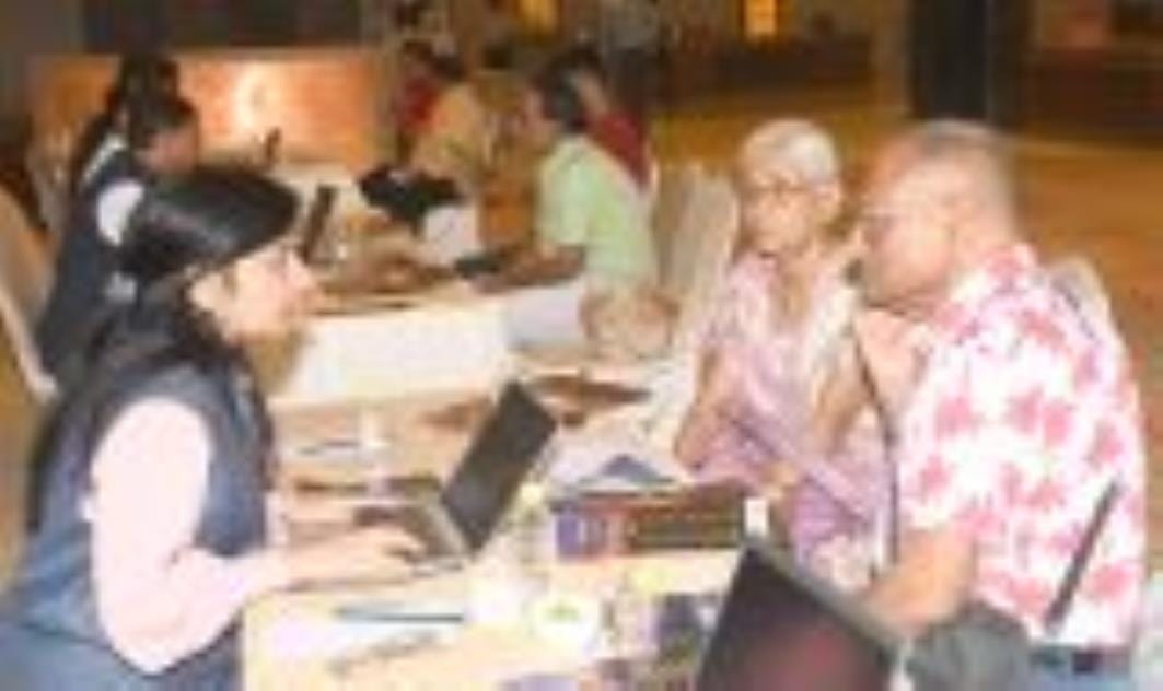 अमर उजाला और थॉमस कुक के ग्रैंड ट्रैवल मेले में उमड़ी भीड़
