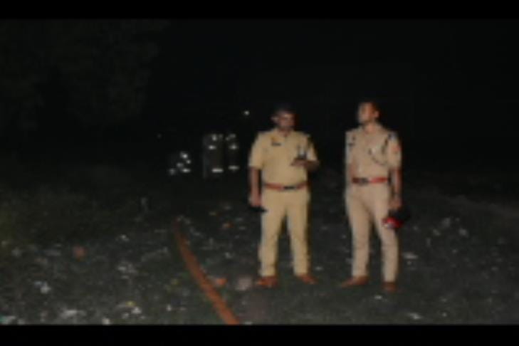 बेहटा में धमाका : दिखा हादसे का खौफनाक मंजर बेहटा में धमाका : दिखा हादसे का खौफनाक मंजर