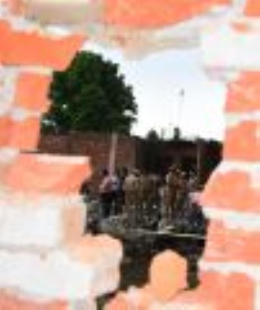 बेहटा में धमाका : दिखा हादसे का खौफनाक मंजर बेहटा में धमाका : दिखा हादसे का खौफनाक मंजर